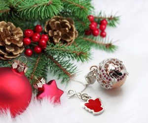 Regali Di Natale Per Tutta Famiglia.Regali Di Natale 2019 Tendenze E Consigli Chiama Angeli Richiamo Degli Angeli