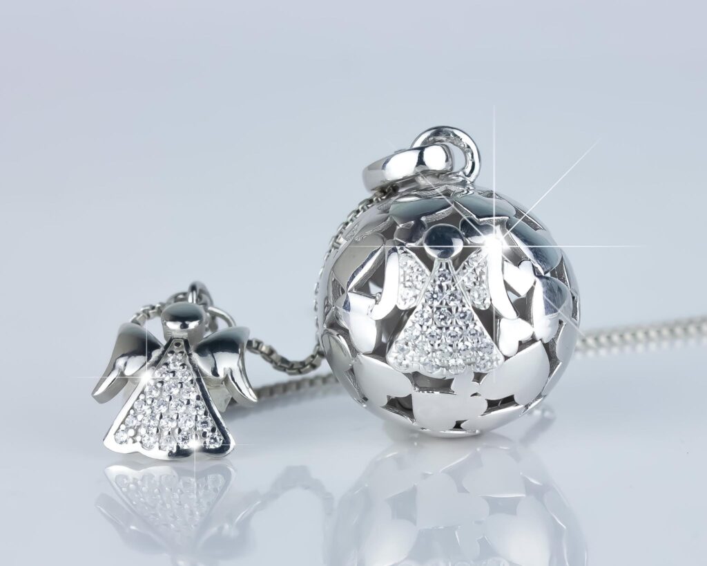 Chiama Angeli in Argento con Zirconi Bianchi collana in argento